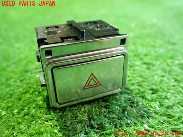 2UPJ-21266290]ジャガー・Iペイス(DH1AA)ハザードスイッチ 中古_m0001.jpg