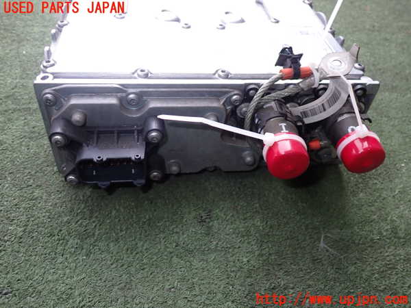 2UPJ-21266916]ジャガー・Iペイス(DH1AA)インバーターコンバーター 中古 J9D3-14G138-AH_m0002.jpg