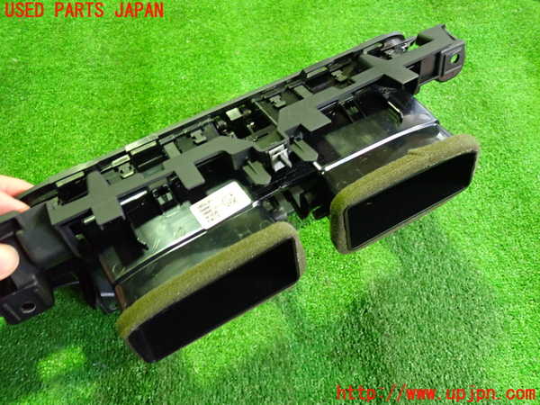 2UPJ-21267526]ジャガー・Iペイス(DH1AA)エアコン吹き出し口1 中古_m0004.jpg