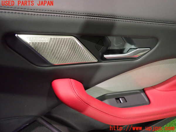 2UPJ-21261294]ジャガー・Iペイス(DH1AA)右後ドア内張り 中古_m0003.jpg
