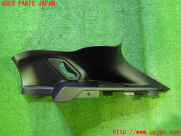 2UPJ-21267675]ジャガー・Iペイス(DH1AA)右リアピラートリム ジャンク_m0001.jpg