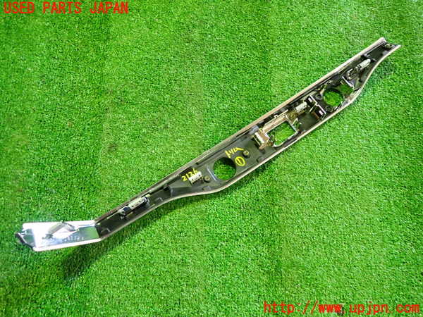 2UPJ-21267691]ジャガー・Iペイス(DH1AA)内装トリム類1 中古_m0002.jpg