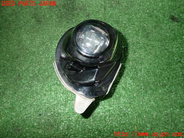 2UPJ-21281180]CX-8(KG2P)右フォグ 中古_m0001.jpg