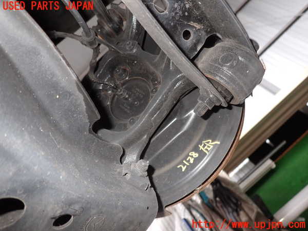 5UPJ-21284305]CX-8(KG2P)左リアナックルハブ 中古_m0001.jpg