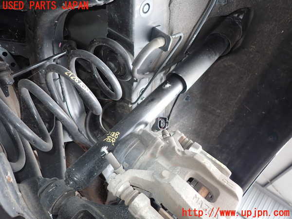 5UPJ-21285070]CX-8(KG2P)右リアショックアブソーバー 中古_m0001.jpg