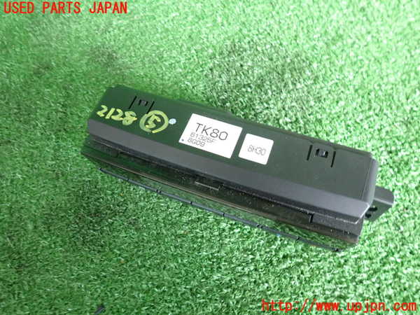 5UPJ-21286310]CX-8(KG2P)スイッチ5 (空調) 中古_m0002.jpg