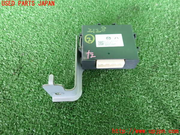 2UPJ-21286147]CX-8(KG2P)コンピューター2 中古_m0001.jpg