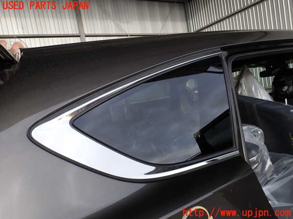 5UPJ-21291380]CX-8(KG5P)右クォーターガラス 中古 AGC M2L3 43R-007953_m0001.jpg