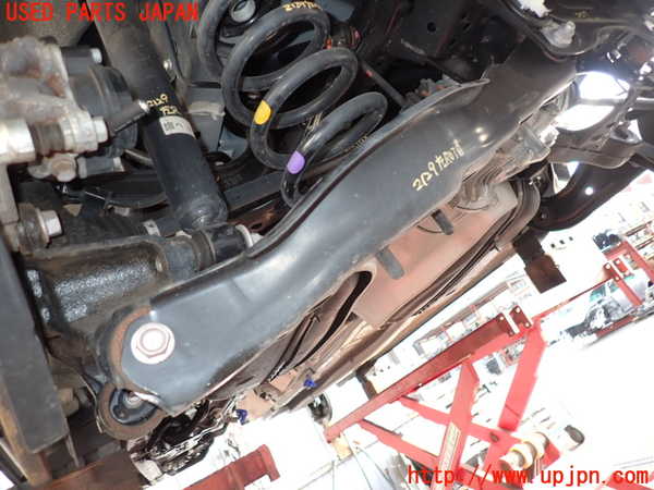 2UPJ-21295226]CX-8(KG5P)左リアロアアーム1 中古_m0001.jpg