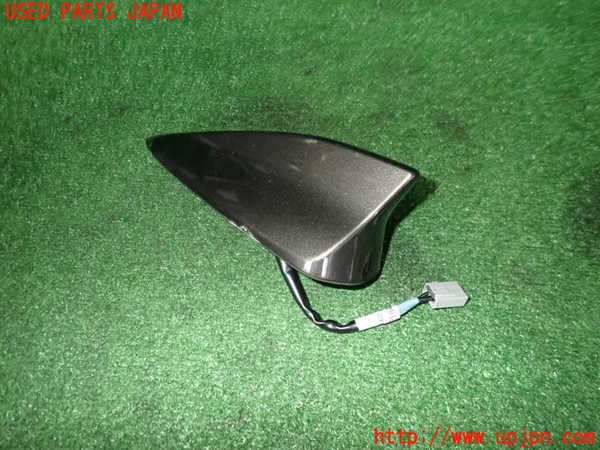 5UPJ-21296550]CX-8(KG5P)アンテナ 中古_m0002.jpg