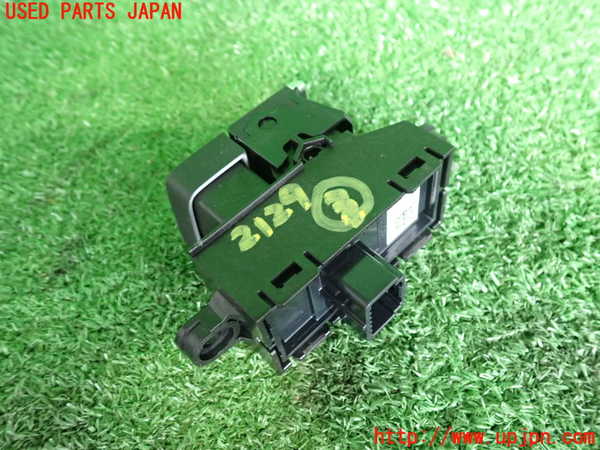 5UPJ-21296308]CX-8(KG5P)スイッチ3(電動パーキング オートホールド) 中古_m0002.jpg