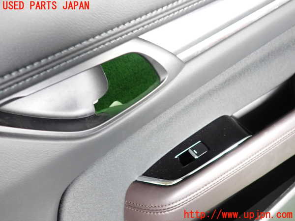 5UPJ-21291294]CX-8(KG5P)右後ドア内張り 中古_m0002.jpg