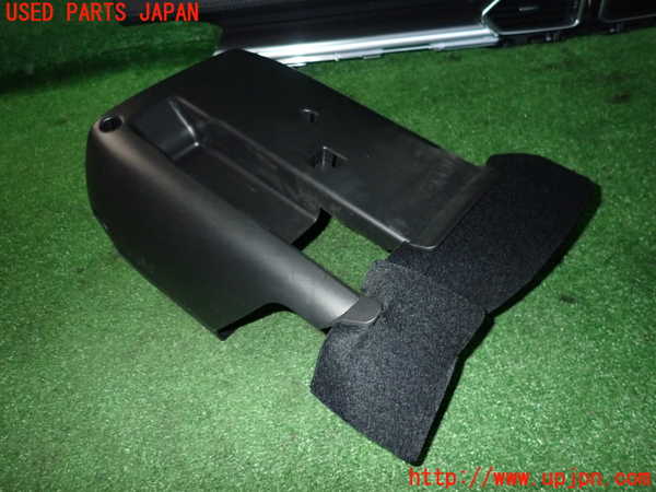 5UPJ-21297905]CX-8(KG5P)コラムカバー 中古_m0002.jpg