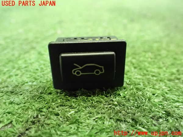 2UPJ-21306310]BMW i3(8P06)スイッチ5 (ボンネット フロントフード9 中古 【I01】_m0001.jpg