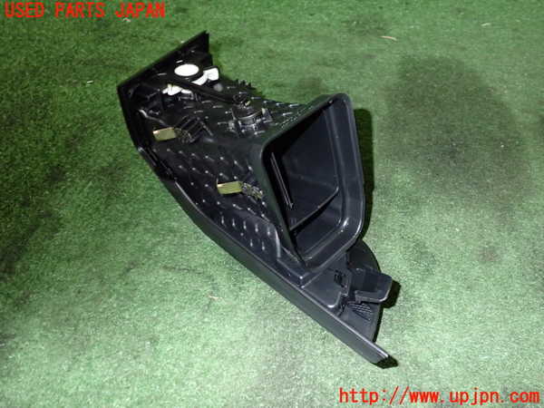 2UPJ-21307527]BMW i3(8P06)エアコン吹き出し口2 (右) 中古 【I01】_m0002.jpg