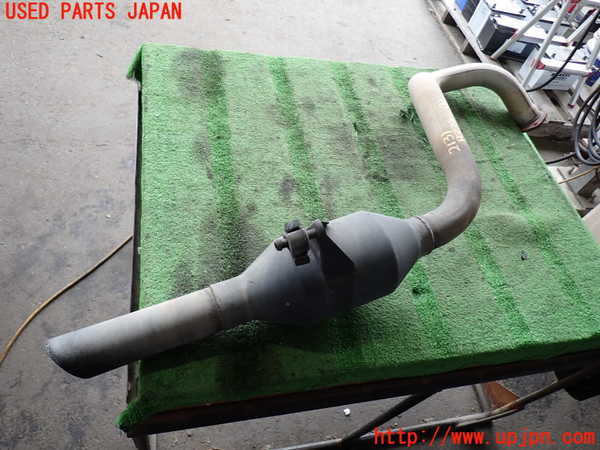 2UPJ-21312671]ハイラックスサーフ(RZN210W)リアマフラー1 中古_m0001.jpg
