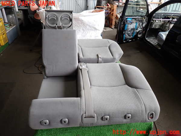 2UPJ-21317405]ハイラックスサーフ(RZN210W)右リアシート 中古_m0002.jpg