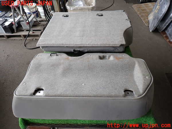 2UPJ-21317405]ハイラックスサーフ(RZN210W)右リアシート 中古_m0003.jpg