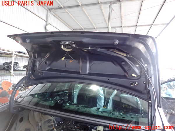 5UPJ-21321500]インプレッサ WRX-STi(GVB)トランク 中古 【D型】_m0005.jpg