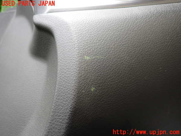 5UPJ-21321234]インプレッサ WRX-STi(GVB)右前ドア内張り 中古 【D型】_m0002.jpg
