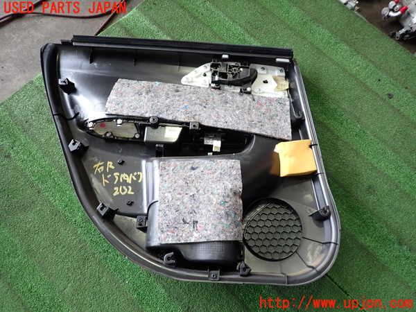 2UPJ-21321294]インプレッサ WRX-STi(GVB)右後ドア内張り 中古 【D型】_m0003.jpg