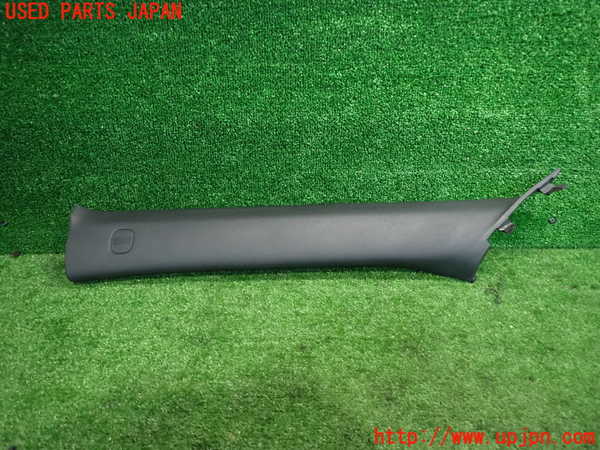 5UPJ-21327660]インプレッサ WRX-STi(GVB)左フロントピラートリム 中古 【D型】_m0001.jpg