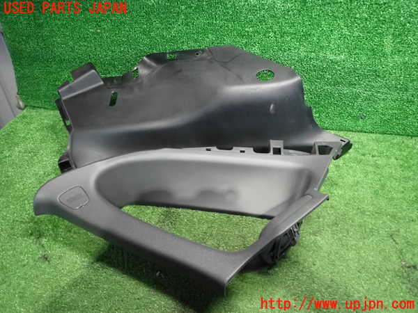 5UPJ-21327675]インプレッサ WRX-STi(GVB)右リアピラートリム 中古 【D型】_m0001.jpg