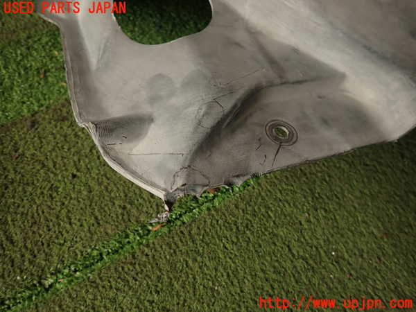 5UPJ-21332170]スカイライン クーペ(HCR32)エンジンアンダーカバー 中古_m0004.jpg