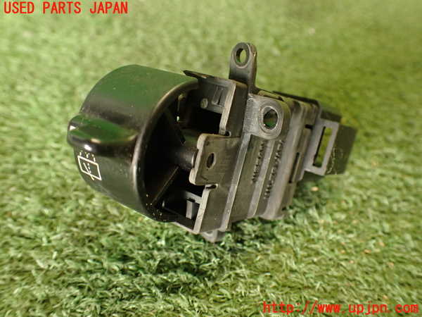 5UPJ-21336307]スカイライン クーペ(HCR32)スイッチ2 (リヤウォッシャー) 中古_m0001.jpg