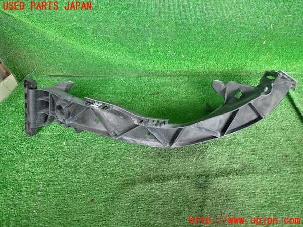 5UPJ-21341142]BMW 135i クーペ(UC35)(E82)左ヘッドライトリム 中古_m0001.jpg