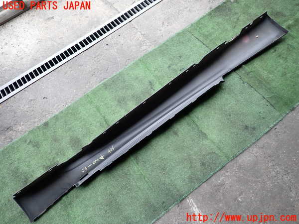 2UPJ-21341392]BMW 135i クーペ(UC35)(E82)左サイドステップ 中古_m0005.jpg