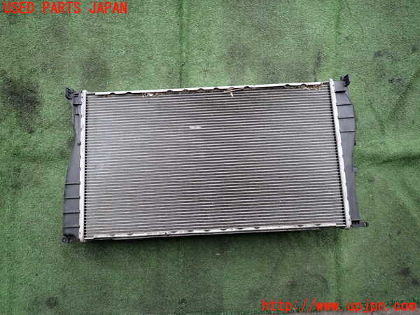 5UPJ-21342321]BMW 135i クーペ(UC35)(E82)ラジエーター1 中古_m0002.jpg