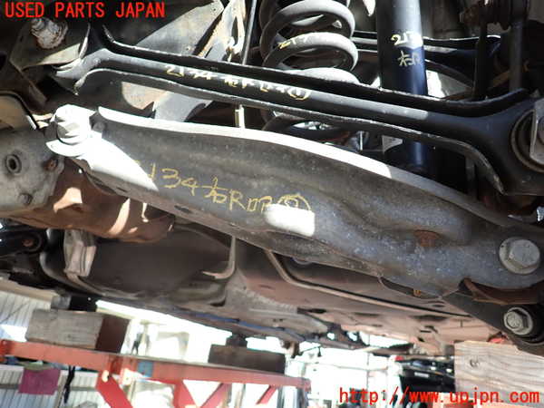 2UPJ-21345205]BMW 135i クーペ(UC35)(E82)右リアロアアーム2 中古_m0001.jpg