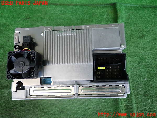 2UPJ-21346480]BMW 135i クーペ(UC35)(E82)CDプレーヤー 中古_m0003.jpg