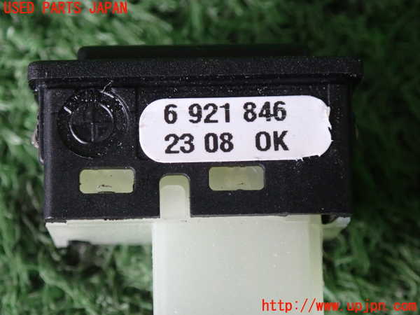 5UPJ-21346308]BMW 135i クーペ(UC35)(E82)スイッチ3 (トランクオープナー) 中古_m0003.jpg