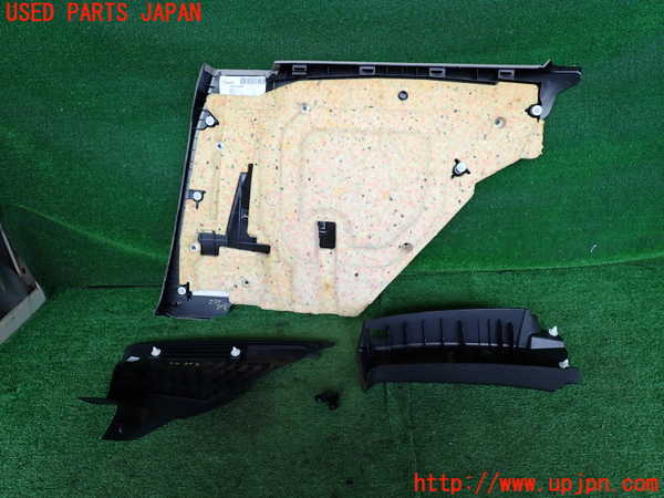 5UPJ-21347680]BMW 135i クーペ(UC35)(E82)左リアピラートリム 中古_m0002.jpg