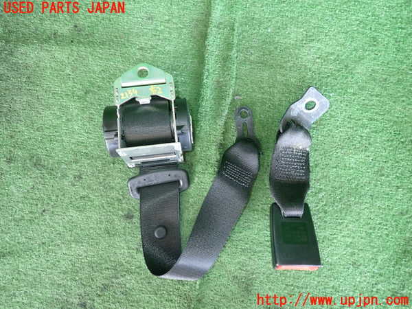 5UPJ-21347155]BMW 135i クーペ(UC35)(E82)右2列目シートベルト 中古_m0002.jpg