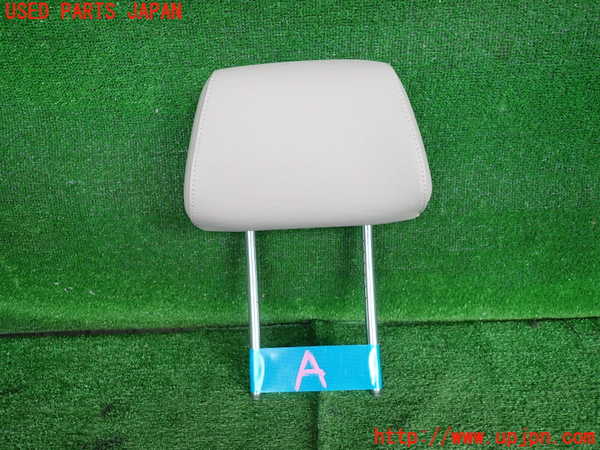 5UPJ-21347070]BMW 135i クーペ(UC35)(E82)助手席ヘッドレスト 中古_m0001.jpg