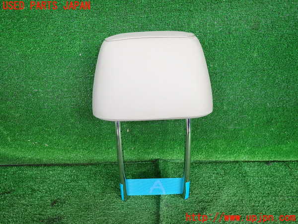 5UPJ-21347070]BMW 135i クーペ(UC35)(E82)助手席ヘッドレスト 中古_m0002.jpg