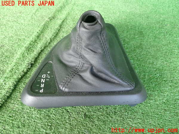 2UPJ-21347575]BMW 135i クーペ(UC35)(E82)シフトブーツ 中古_m0002.jpg