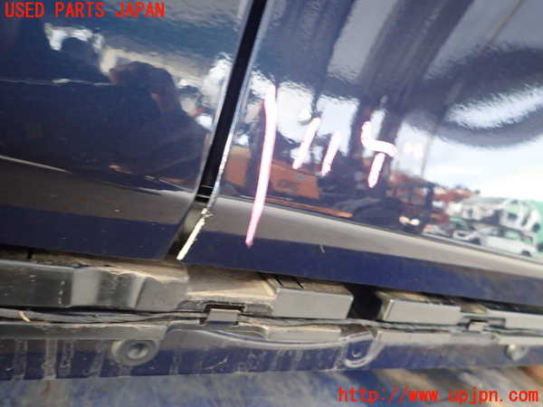 1UPJ-21351230]BMW 523i ツーリング(XL20 F11)右前ドア AGC M62 中古_m0002.jpg