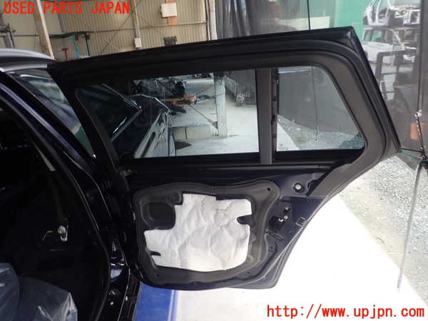 1UPJ-21351290]BMW 523i ツーリング(XL20 F11)右後ドア 中古_m0004.jpg