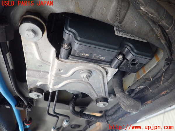 1UPJ-21354040]BMW 523i ツーリング(XL20 F11)ABSアクチュエーター 中古_m0001.jpg