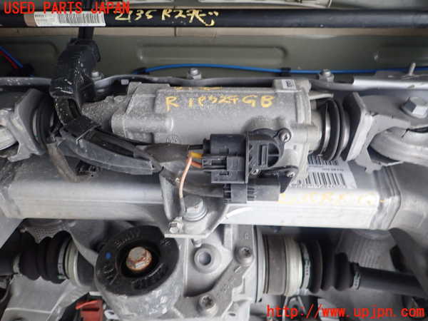 1UPJ-21354240]BMW 523i ツーリング(XL20 F11)4WSラック 中古_m0001.jpg
