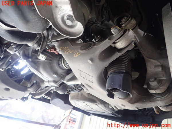 1UPJ-21355226]BMW 523i ツーリング(XL20 F11)左リアロアアーム1 中古_m0001.jpg