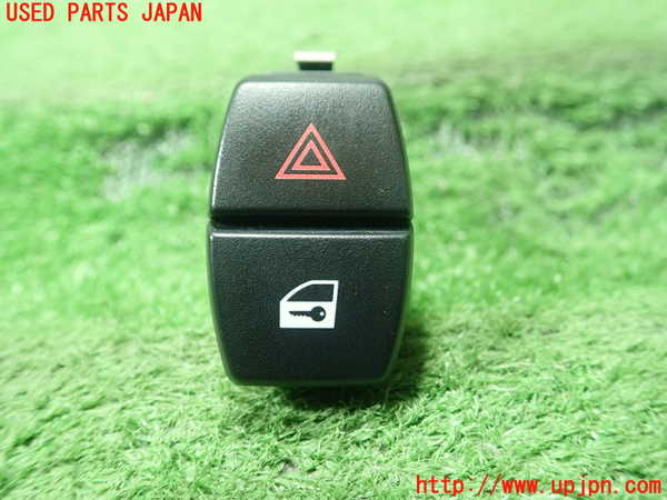 1UPJ-21356290]BMW 523i ツーリング(XL20 F11)ハザードスイッチ 中古_m0001.jpg
