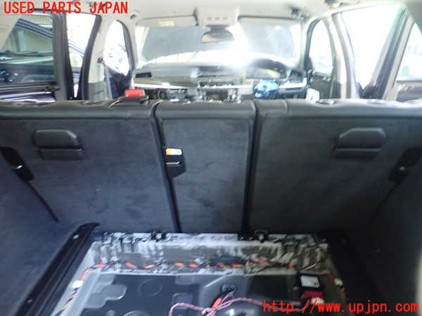 1UPJ-21357385]BMW 523i ツーリング(XL20 F11)リアシート 中古_m0004.jpg