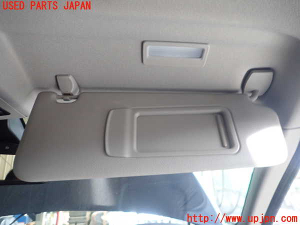 1UPJ-21357625]BMW 523i ツーリング(XL20 F11)室内サンバイザー右側 中古_m0002.jpg