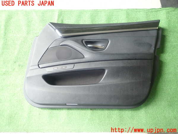 1UPJ-21351234]BMW 523i ツーリング(XL20 F11)右前ドア内張り 中古_m0001.jpg