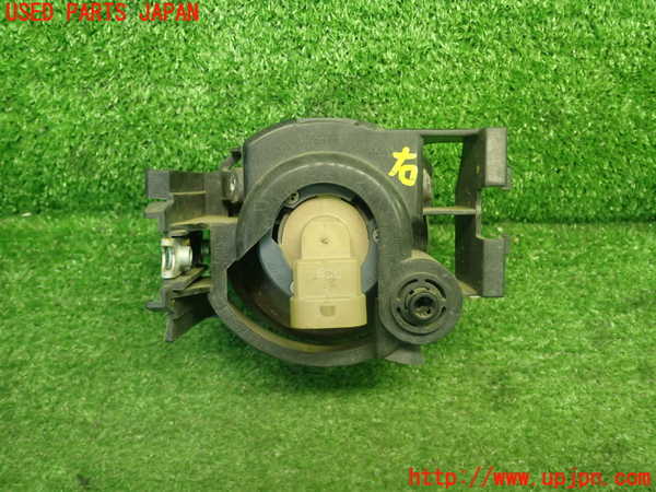 1UPJ-21361180]レガシィ ワゴン(BP5)右フォグ 中古_m0002.jpg